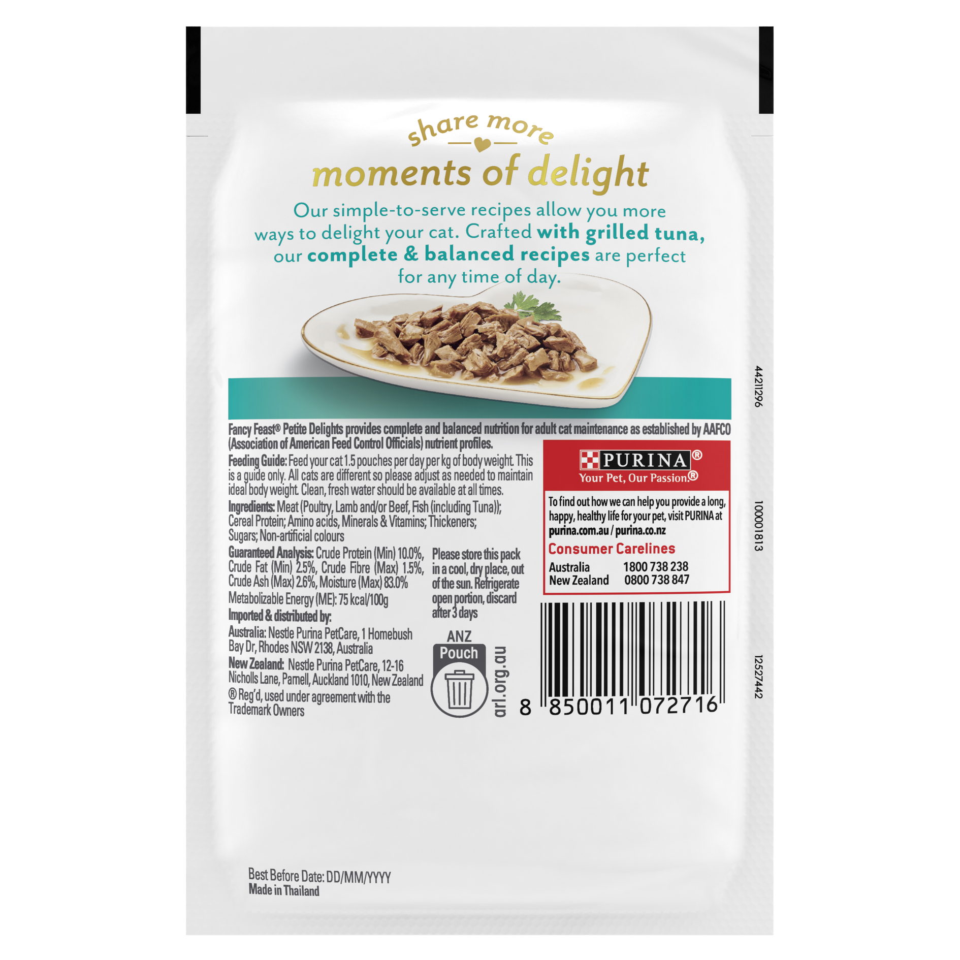 Fancy Feast Cat 50g Petite Delights with Grilled Tuna In Gravy Pouch Wet Cat Food image 2